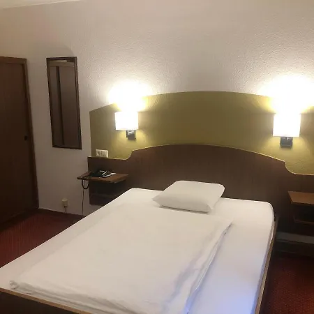 Du Parc ديكيرش
