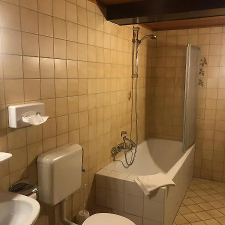 Du Parc 3*