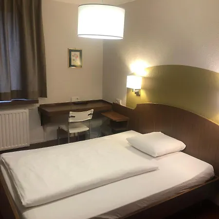 Hotel Du Parc 3*