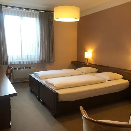 Du Parc 3*