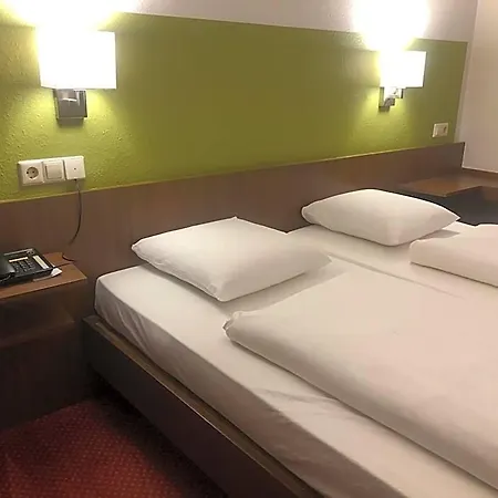 Du Parc Hotel 3*