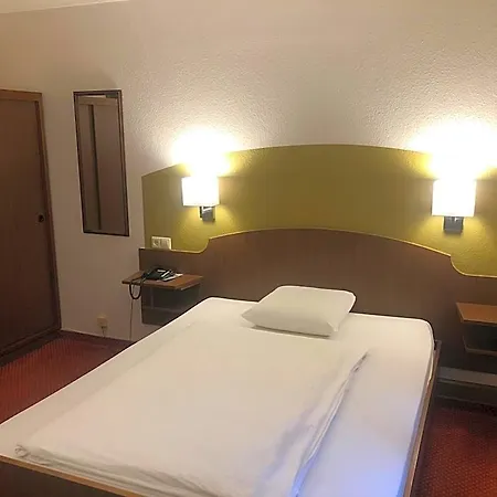 Du Parc فندق